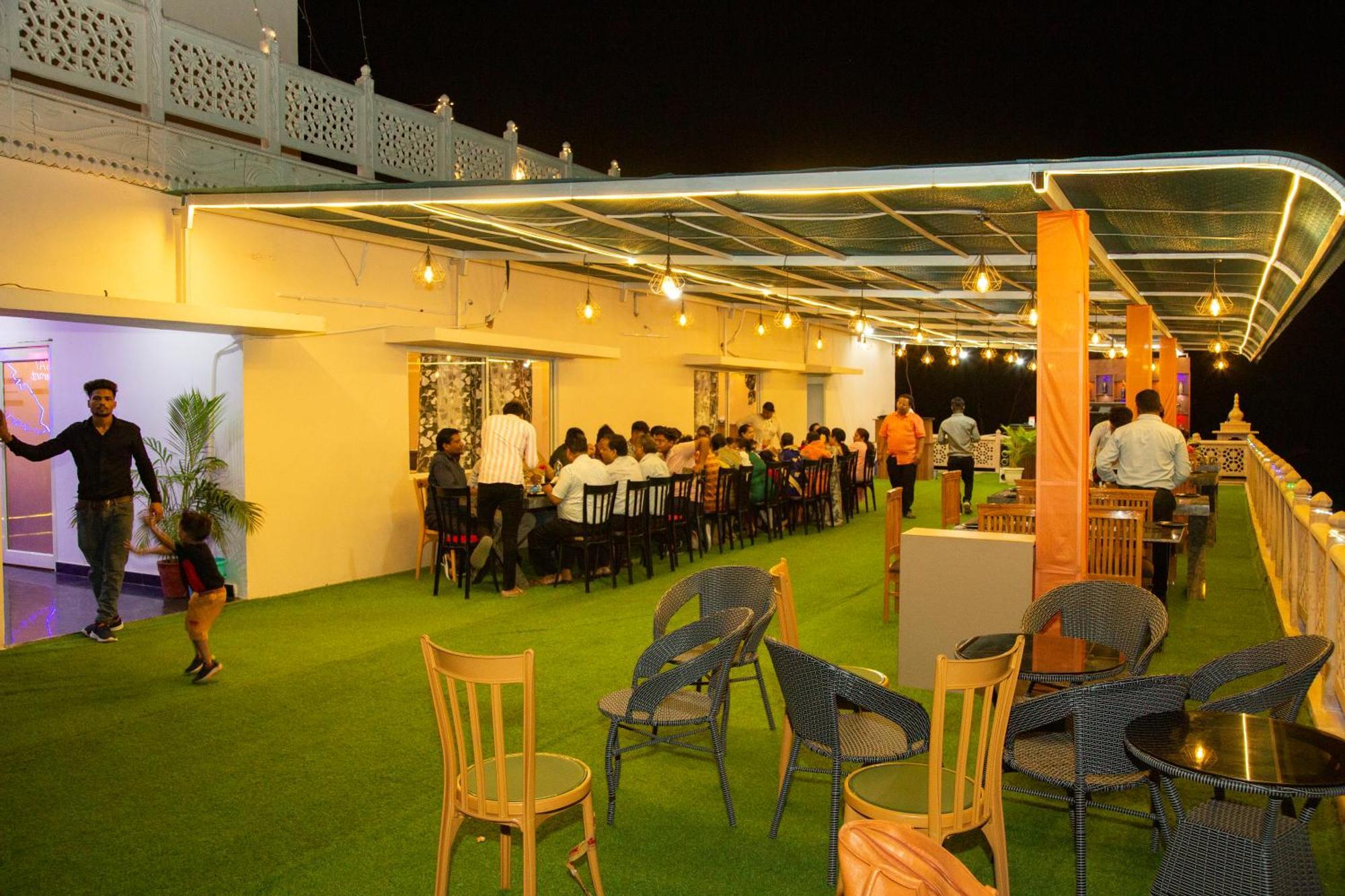 Hotel Virasat By Bookingcare Chhatarpur Exterior photo